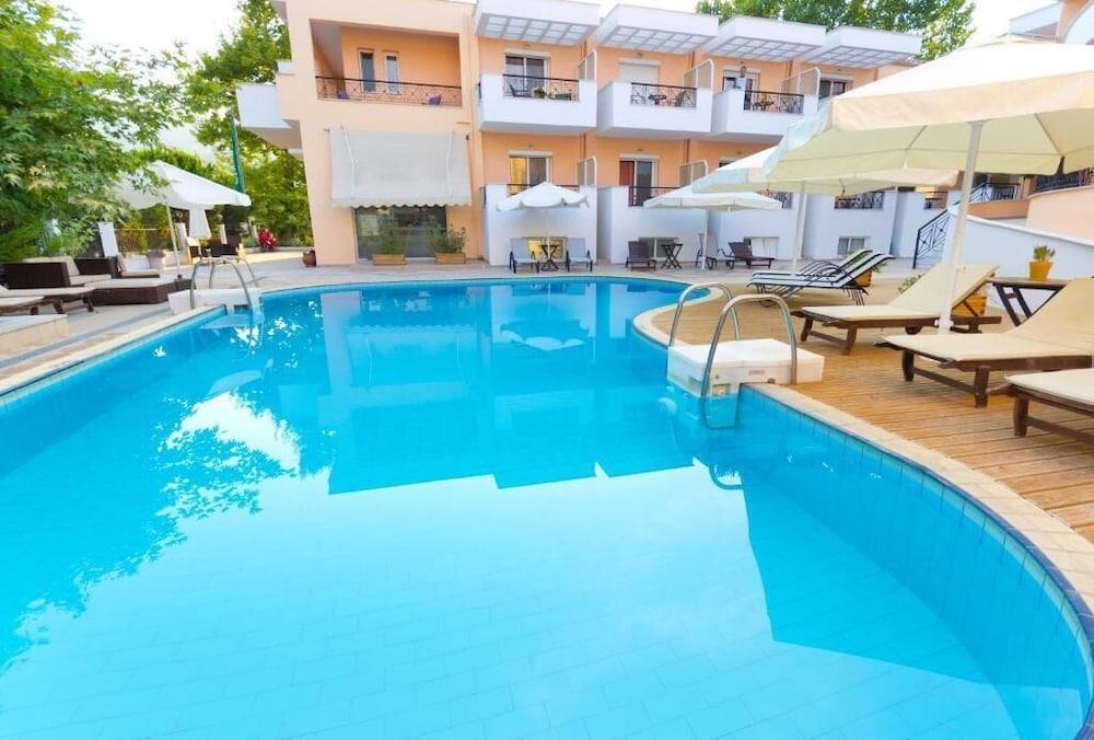 Filia Hotel And Apartments Thassos Exteriör bild
