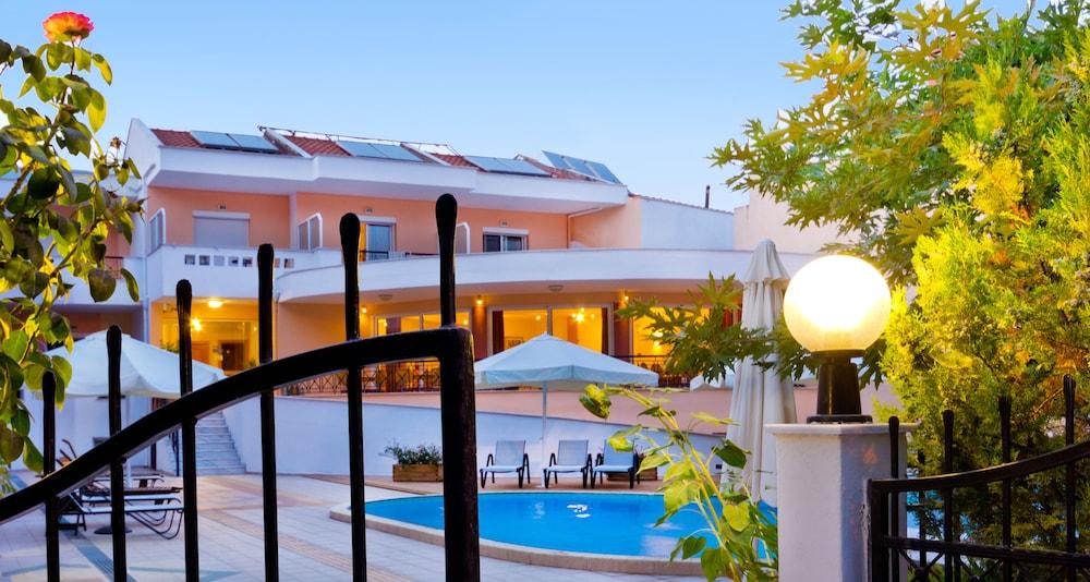 Filia Hotel And Apartments Thassos Exteriör bild